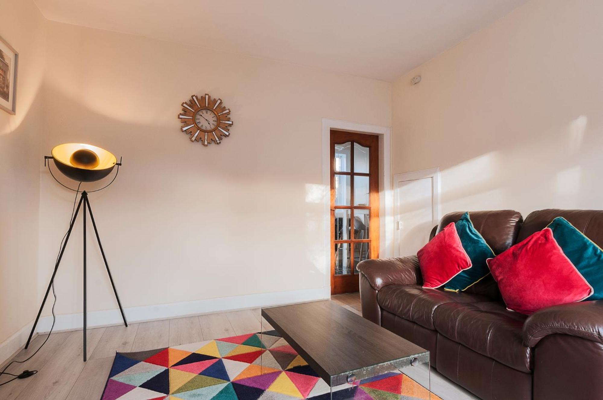 2 Bed Property, Sleeps 5, Free Parking, Near City Centre EDI Exterior foto